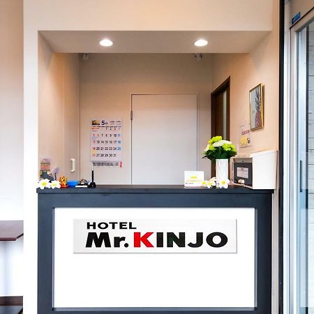Hotel Mr.Kinjo Golden Cats Ishigaki  Exterior photo
