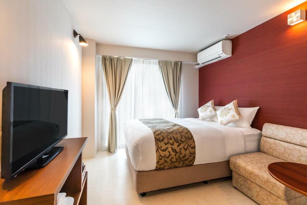 Hotel Mr.Kinjo Golden Cats Ishigaki  Exterior photo