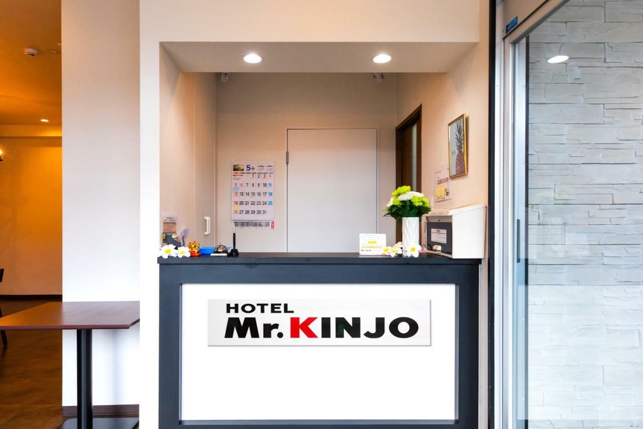 Hotel Mr.Kinjo Golden Cats Ishigaki  Exterior photo