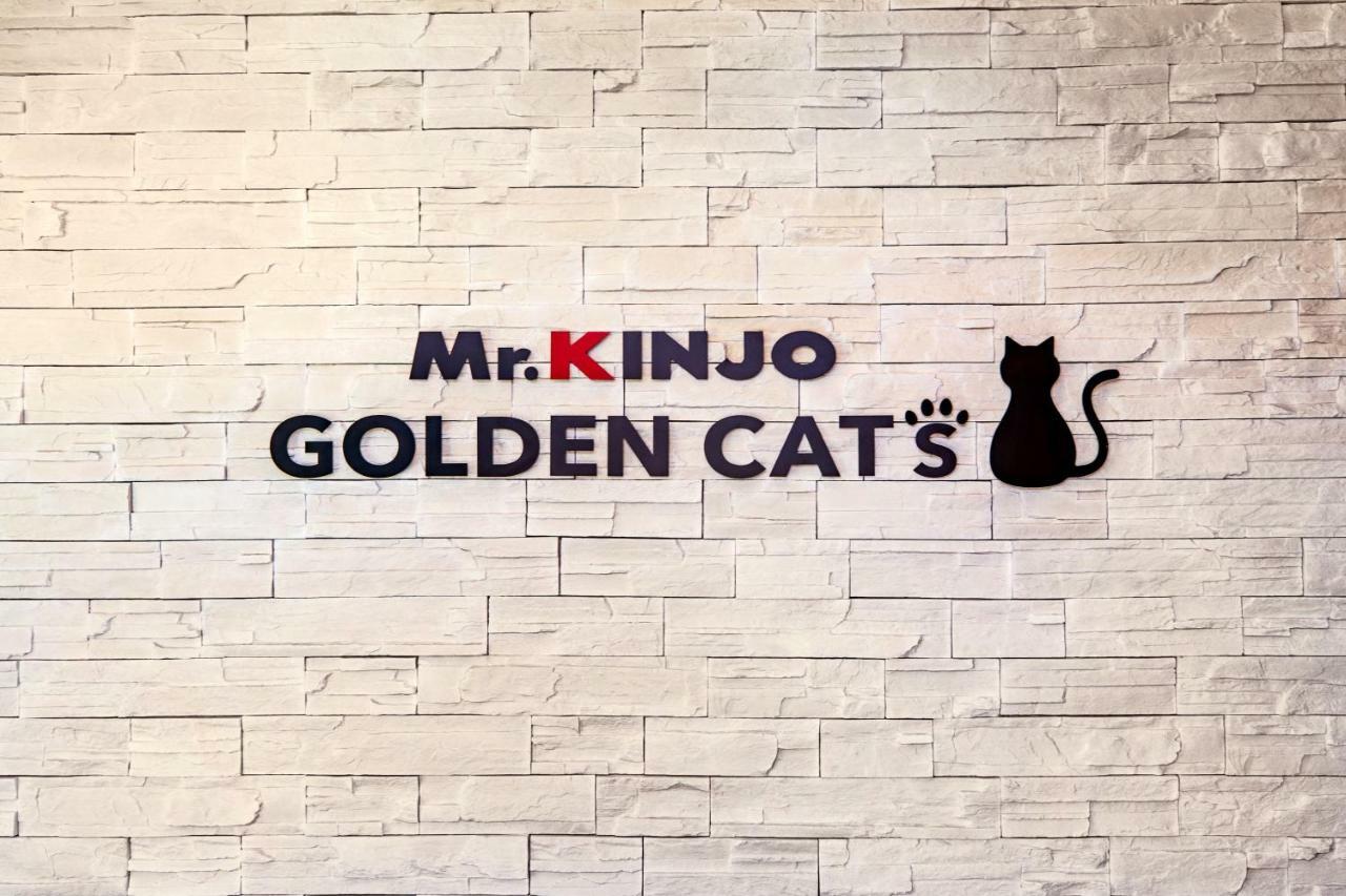 Hotel Mr.Kinjo Golden Cats Ishigaki  Exterior photo